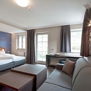 Deluxe Family Suite